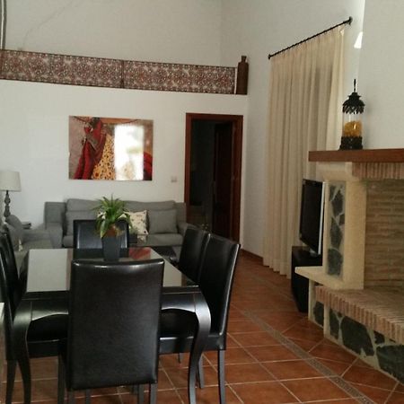 Country House Cortijo De La Fuente La Bobadilla Zewnętrze zdjęcie